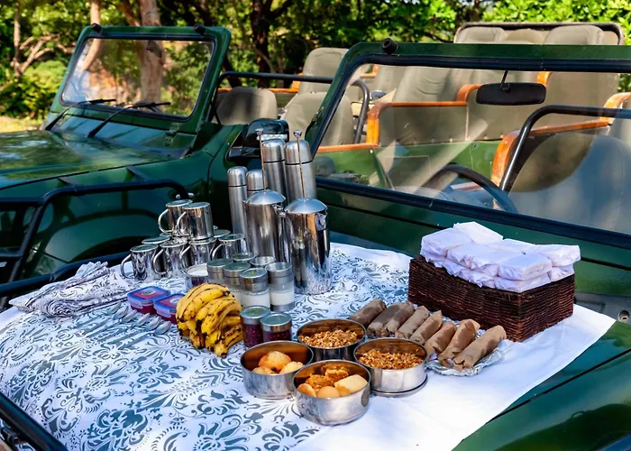 Mahua Kothi Bandhavgarh - A Taj Safari Lodge